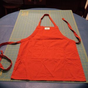 Pampered Chef Childs Apron